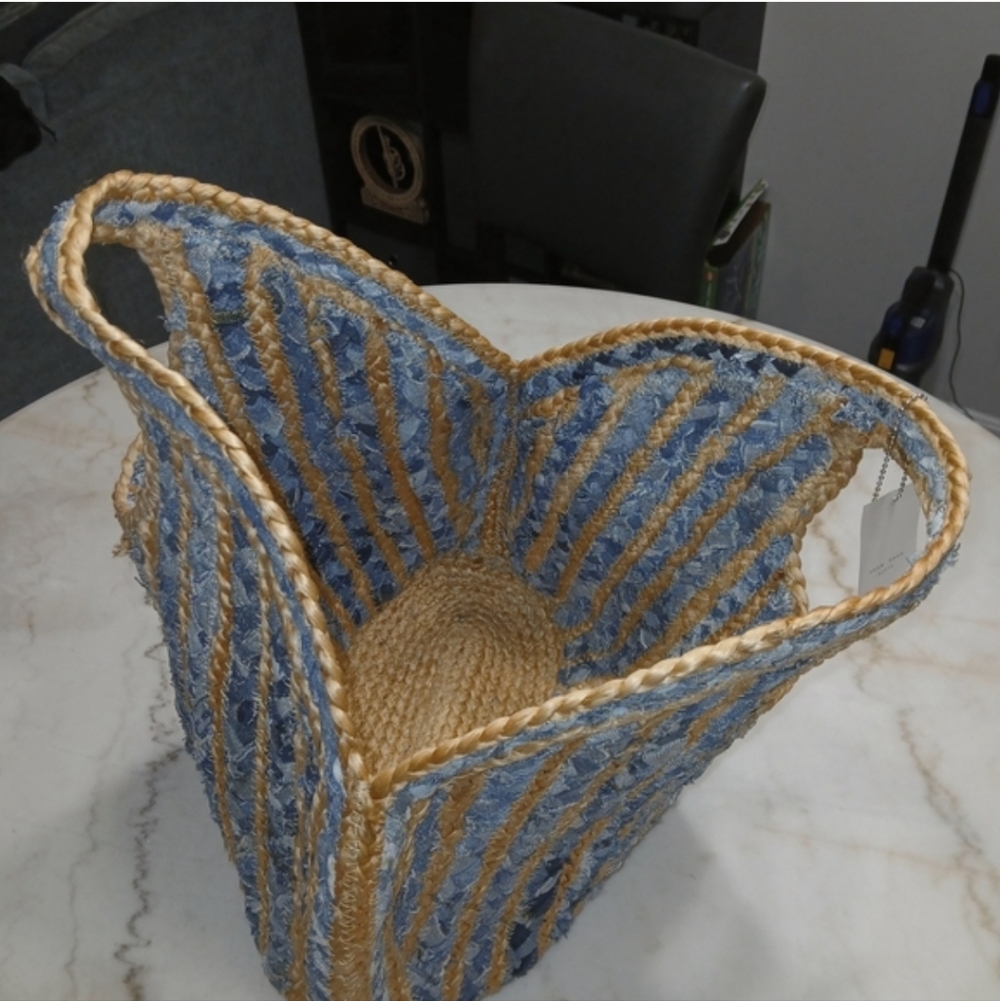 Denim New  Braided Tote Hand Crafted Travel . Shoulder Or Tote Bag. Large Blue